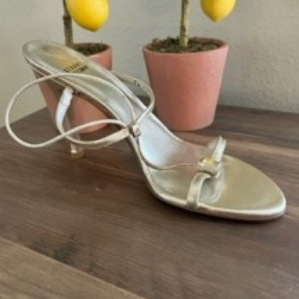 Stuart Weitzman High Heel Sandal - Picture 11 of 15